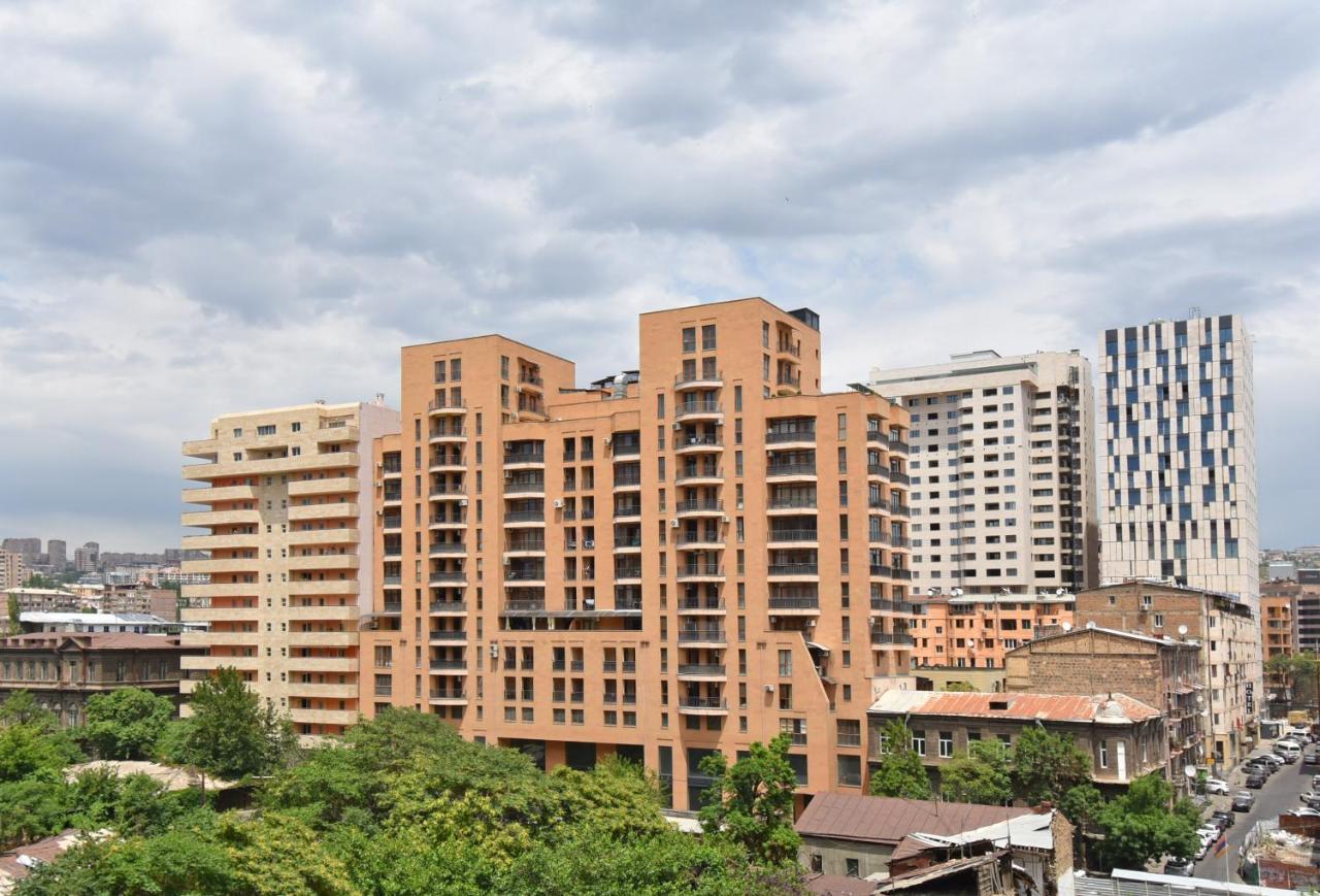 Yerevan4You Terrace Exterior foto